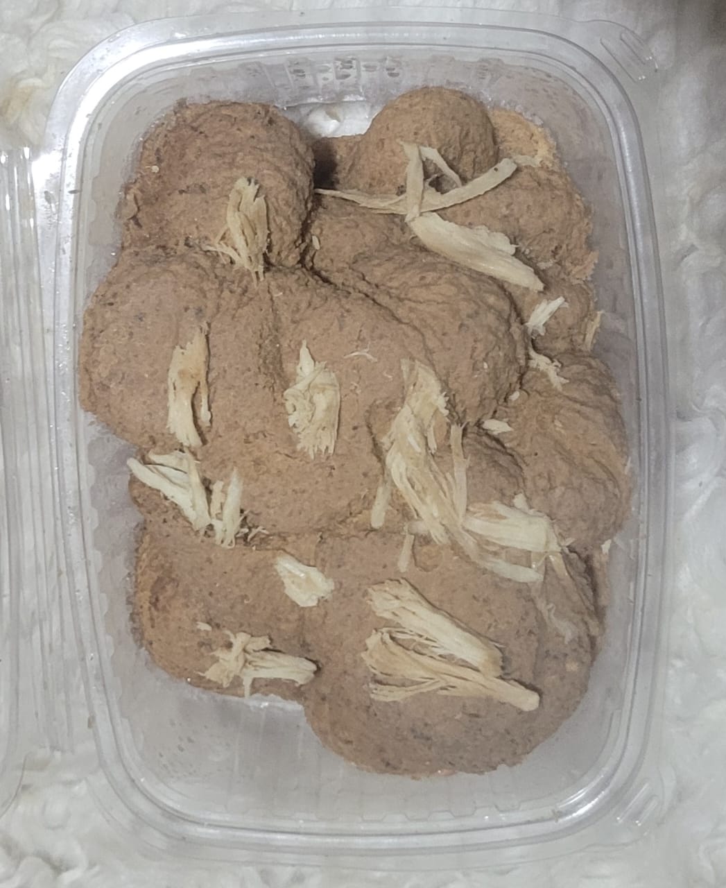 Pawsome Mafroom with Nasayer Beef or Chicken ( box ) بوسم مفروم بنساير بطعم اللحمة او الفراخ (علب)